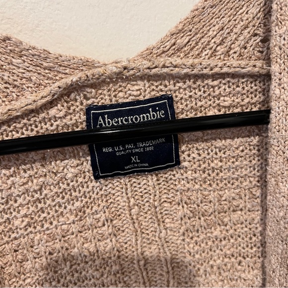 Cardigan - Picture 4 of 7